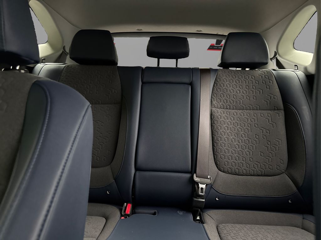 2024 Kia Seltos S photo 14