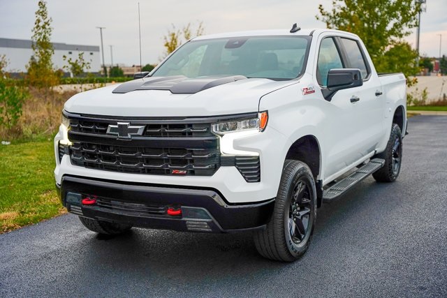 2024 Chevrolet Silverado 1500 LT Trail Boss photo 4