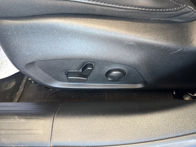 2023 Jeep Compass Limited photo 15