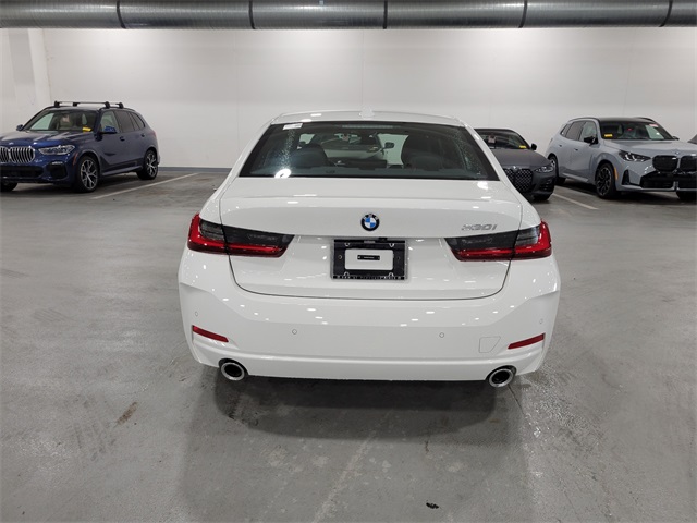 2025 Bmw 330i photo 10