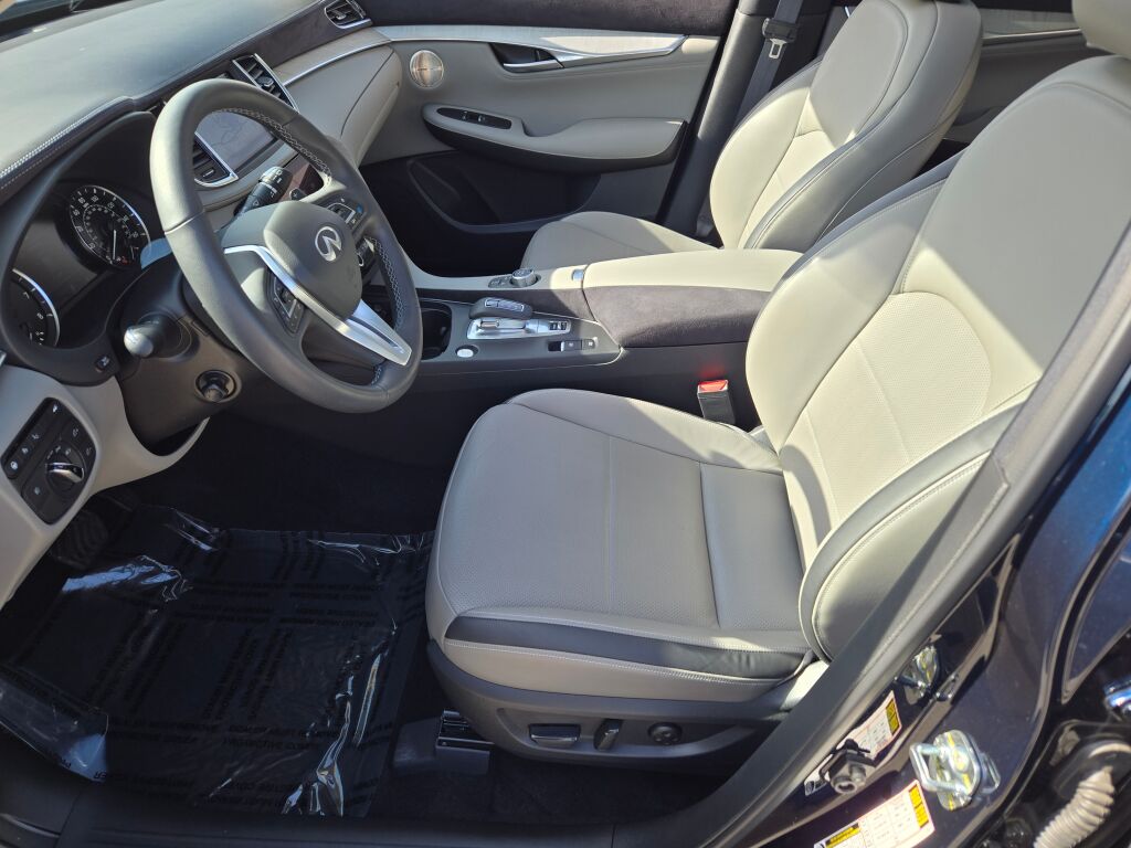 2024 Infiniti QX50 Sensory photo 20