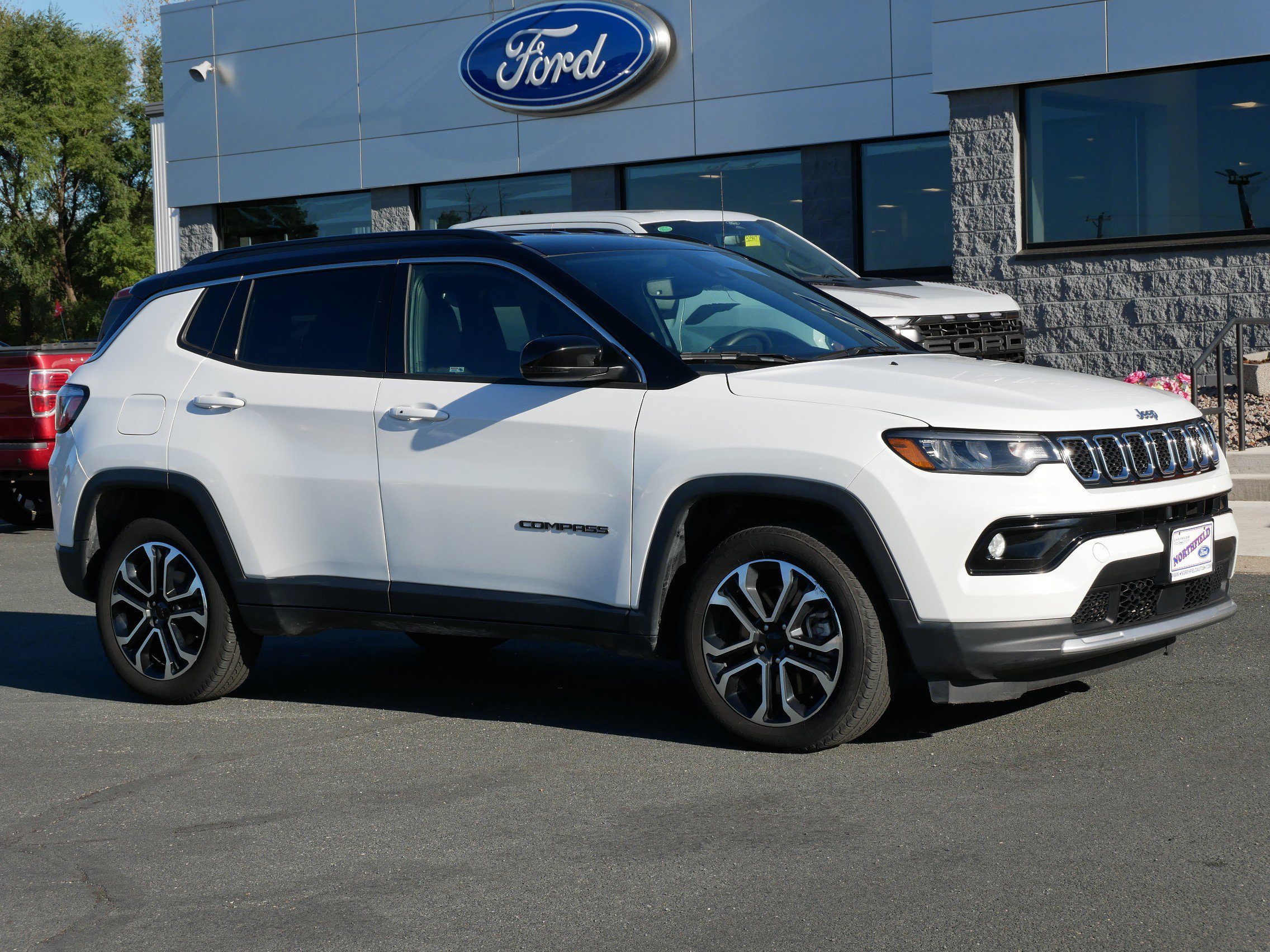 Used 2024 Jeep Compass Limited with VIN 3C4NJDCNXRT597286 for sale in Northfield, Minnesota