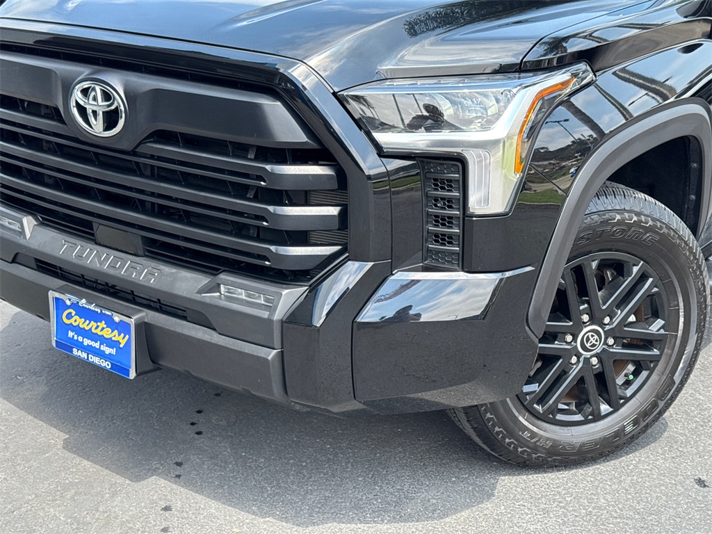 2022 Toyota Tundra SR5 photo 2