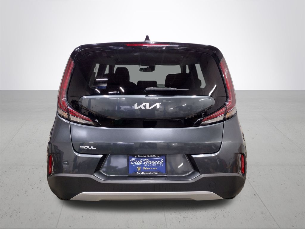 2023 Kia Soul LX photo 11