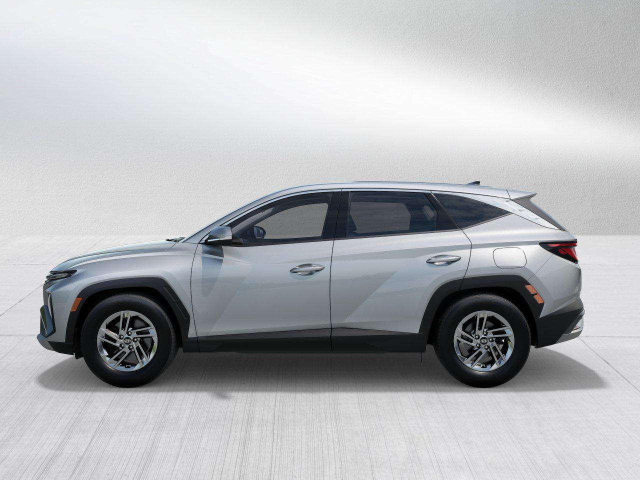 2025 Hyundai Tucson SE photo 3