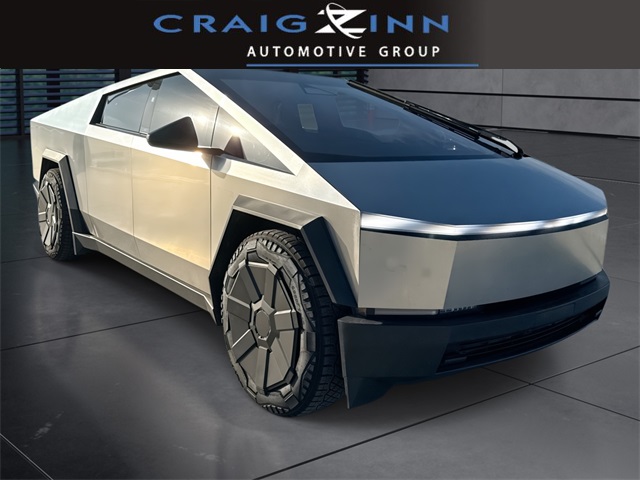 2024 Tesla Cybertruck Base's photo