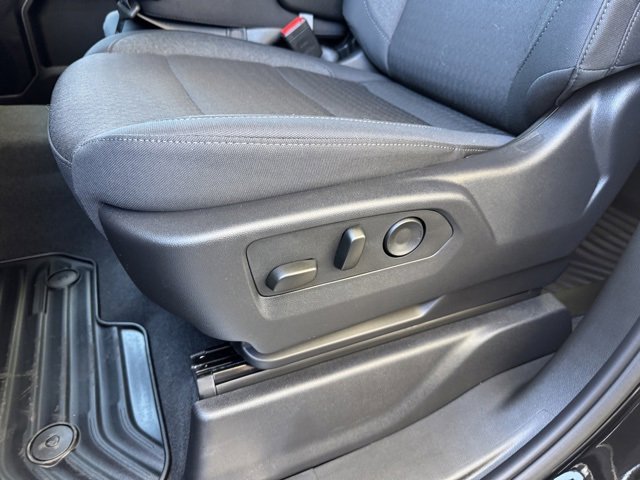 2025 Chevrolet Silverado 1500 LT photo 11
