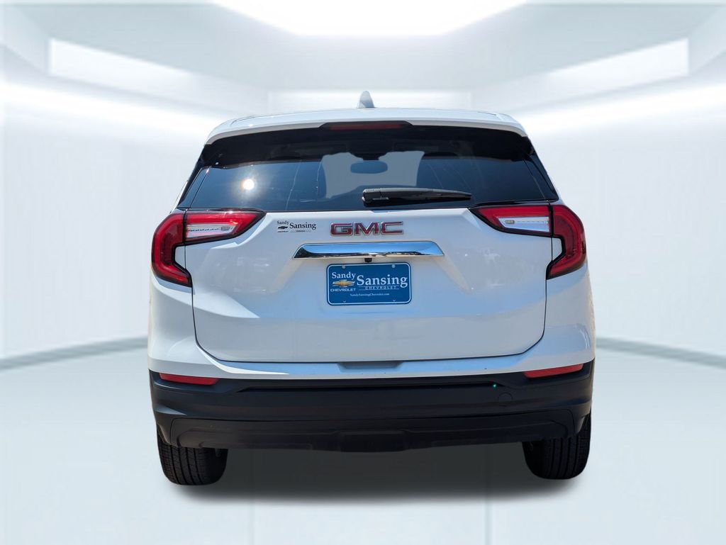 2024 Gmc Terrain SLE photo 4