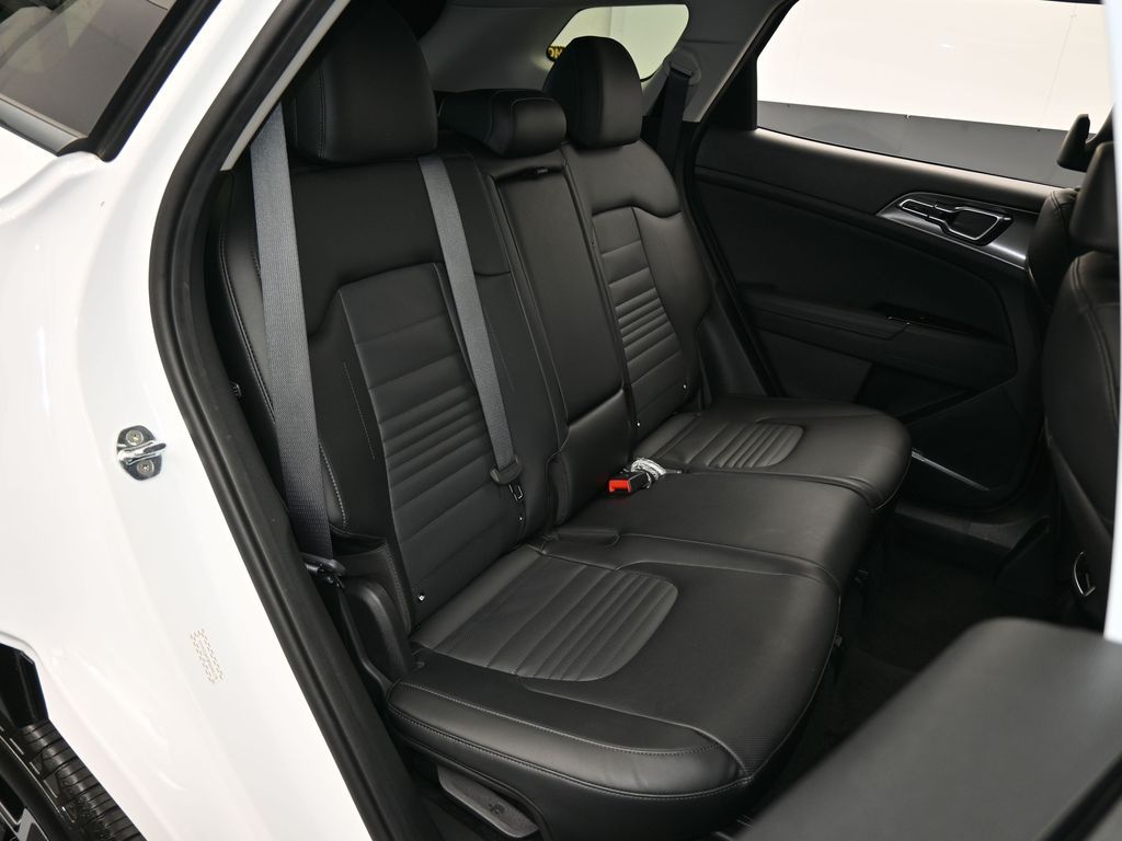 2023 Kia Sportage photo 45