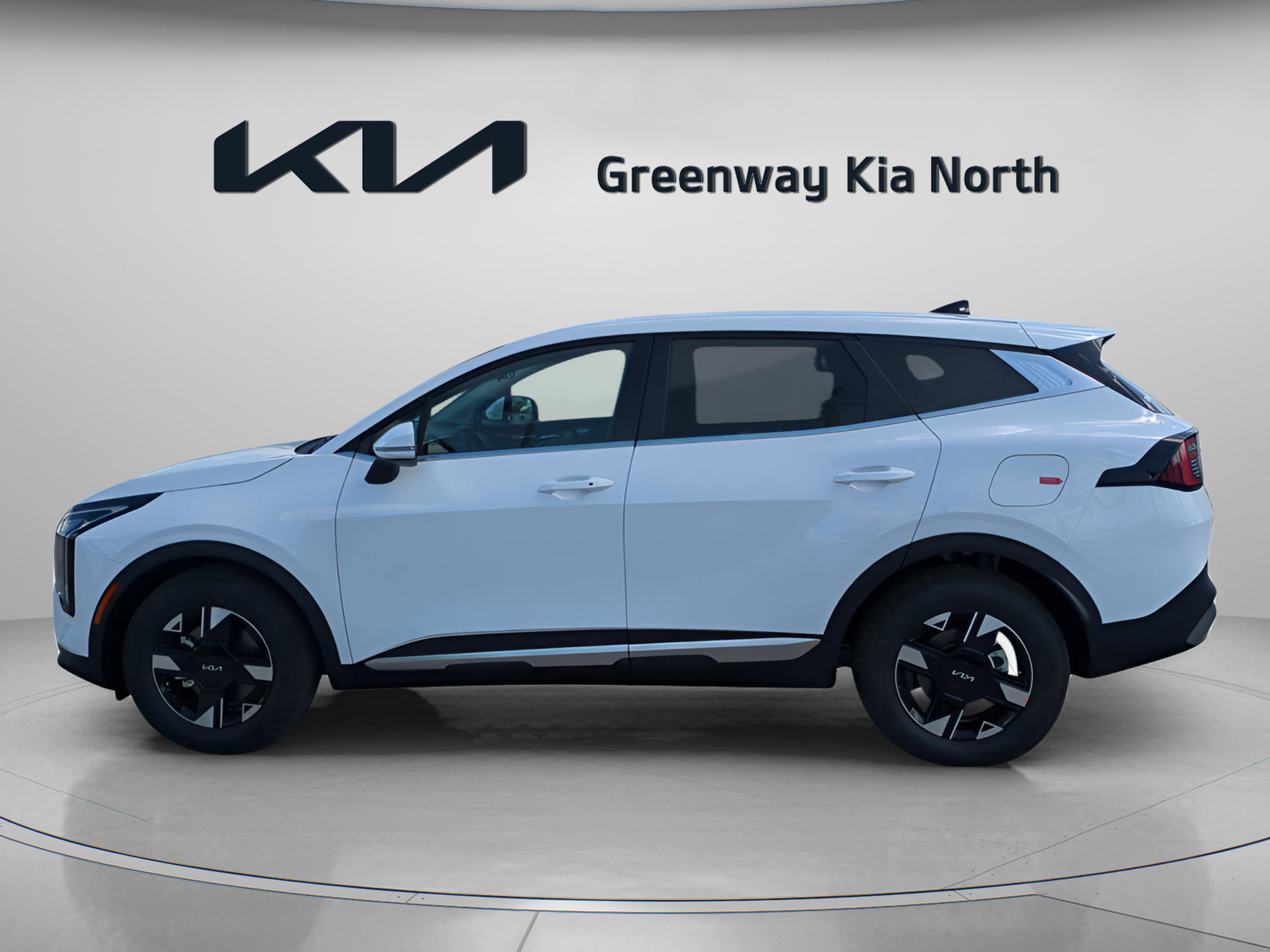 2026 Kia Sportage LX photo 3