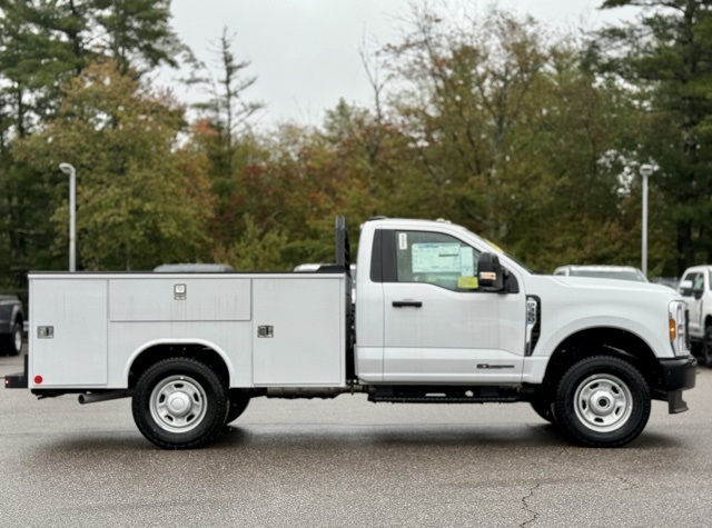 2024 Ford F-350 XL photo 3