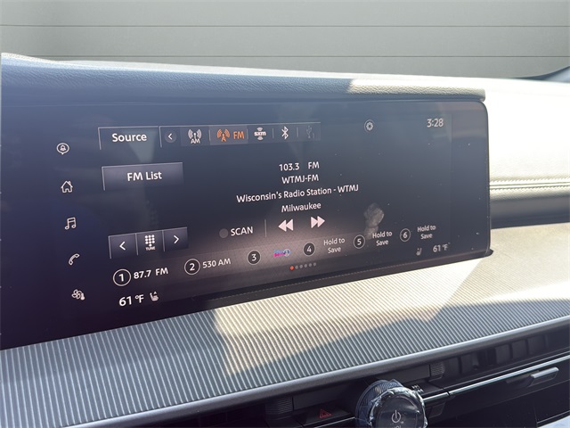 2025 Nissan Murano SV photo 15