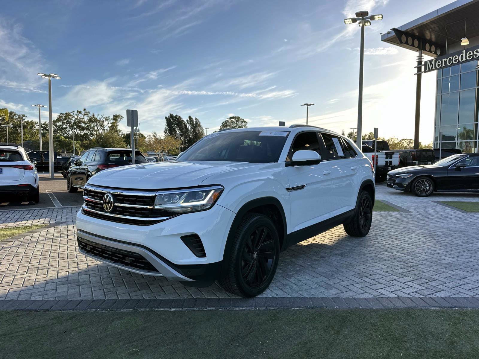 2021 Volkswagen Atlas Cross Sport SE w/Tech
