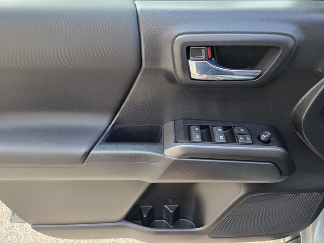 2023 Toyota Tacoma TRD Sport photo 9