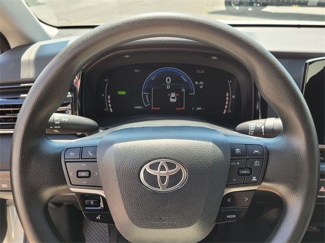 2025 Toyota Camry LE photo 22