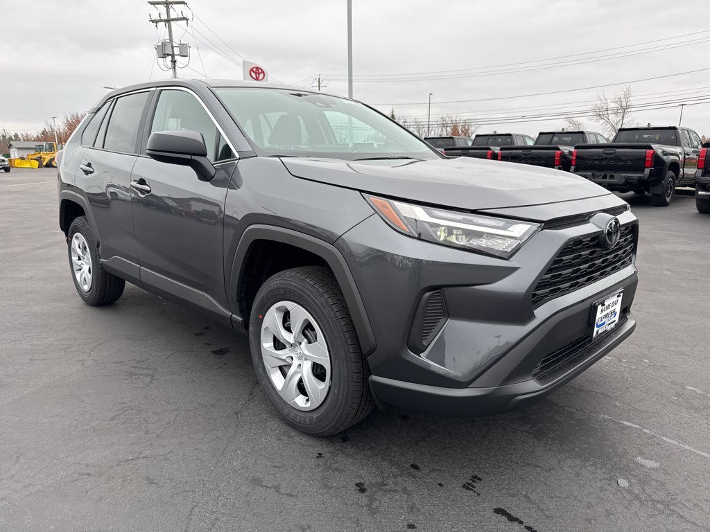 2025 Toyota RAV4 LE photo 2