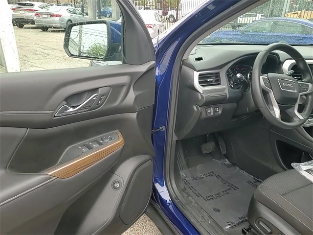 2023 Gmc Acadia SLE photo 8