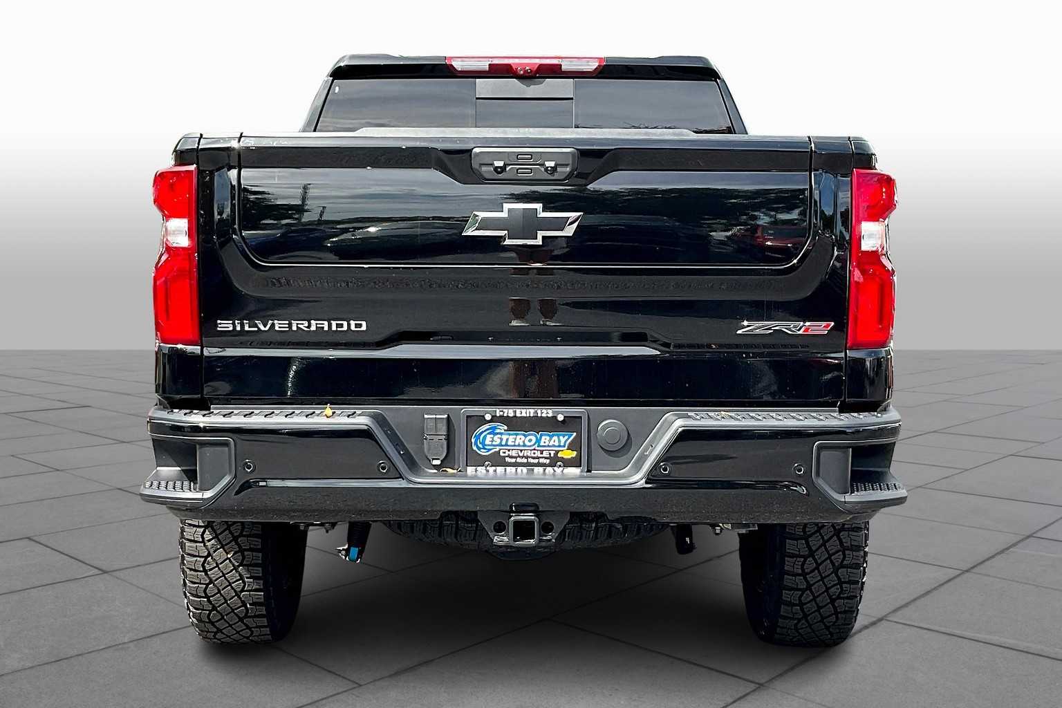 2025 Chevrolet Silverado 1500 ZR2 photo 4