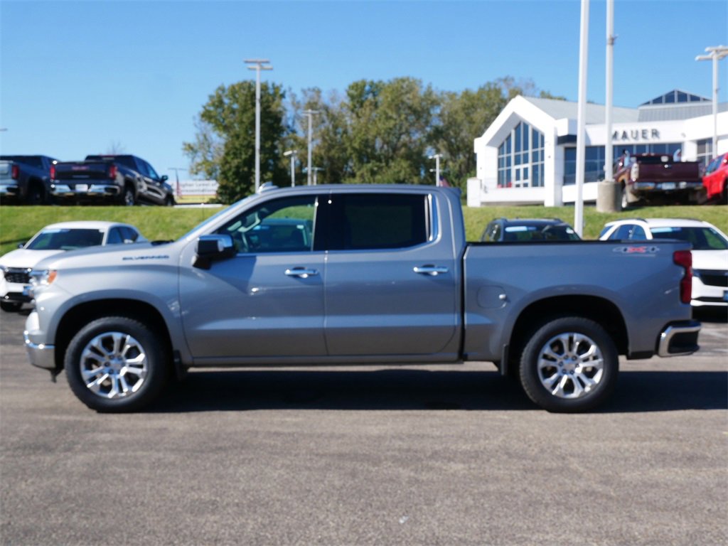 2024 Chevrolet Silverado 1500 LTZ photo 4