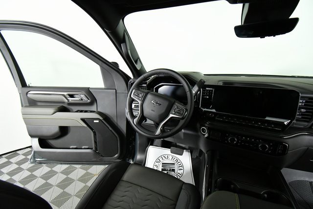 2026 Chevrolet Silverado 2500HD ZR2 photo 18