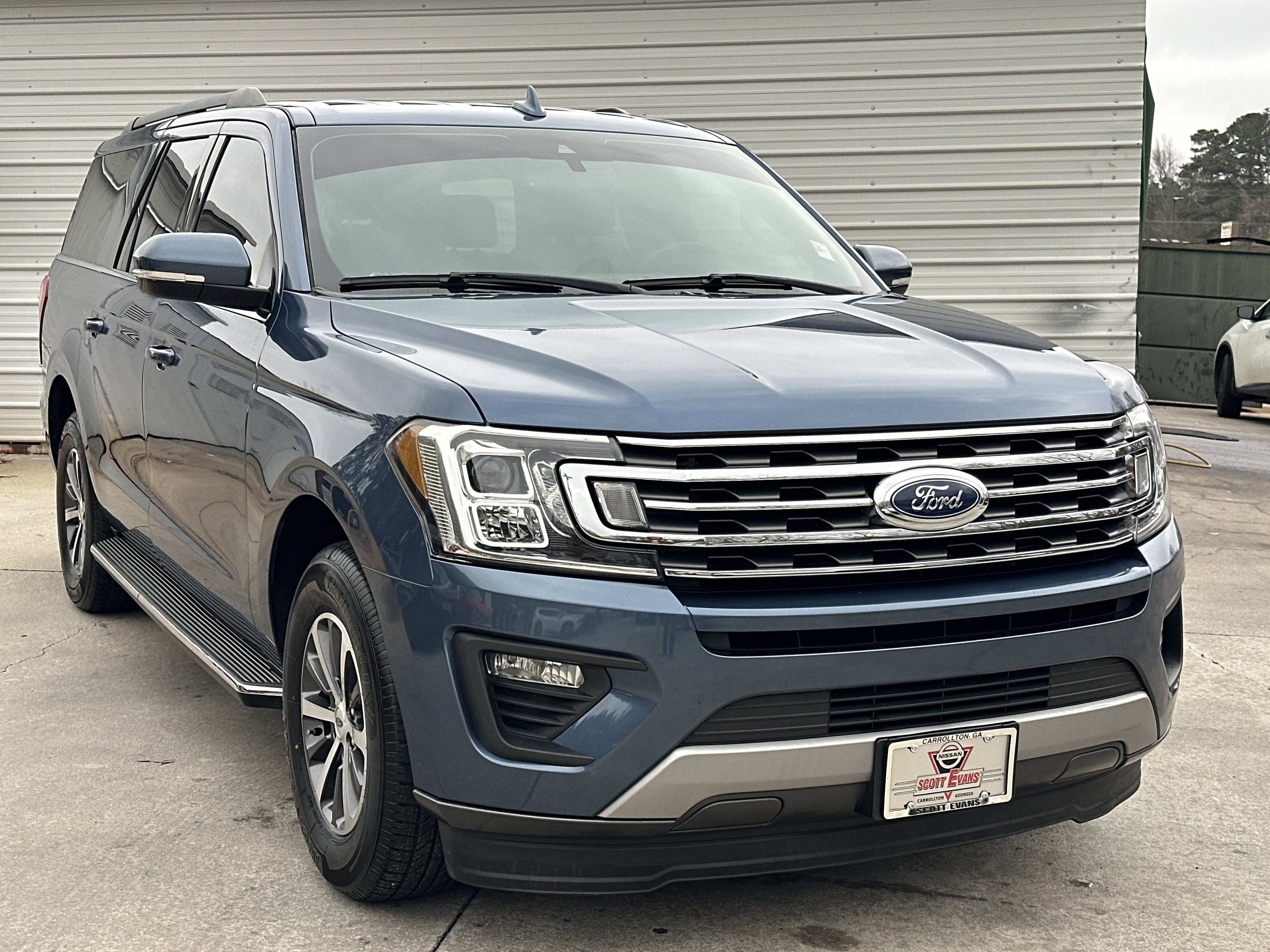 2020 Ford Expedition XLT's photo