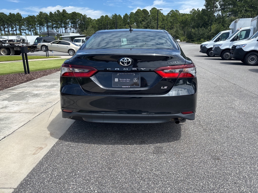 2023 Toyota Camry LE photo 2