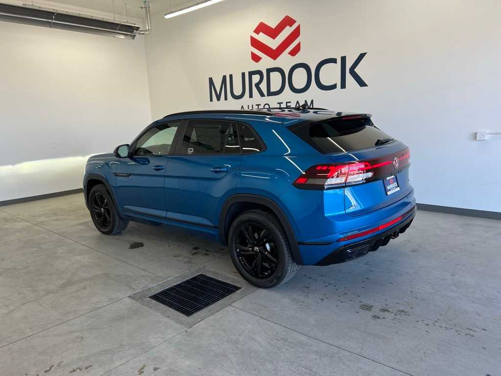 2025 Volkswagen Atlas Cross Sport SEL R-Line photo 3