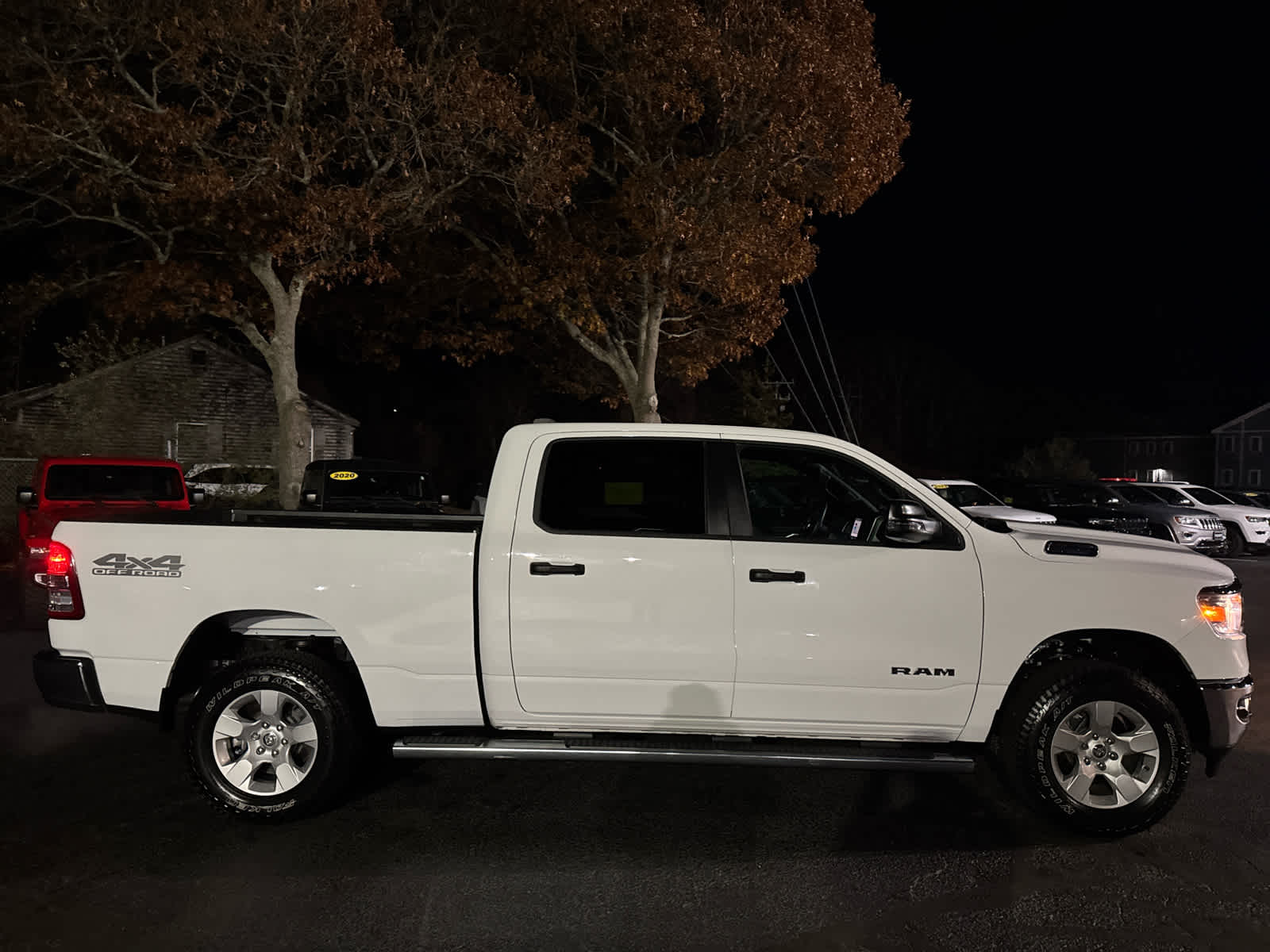 2023 Ram 1500 Big Horn photo 3