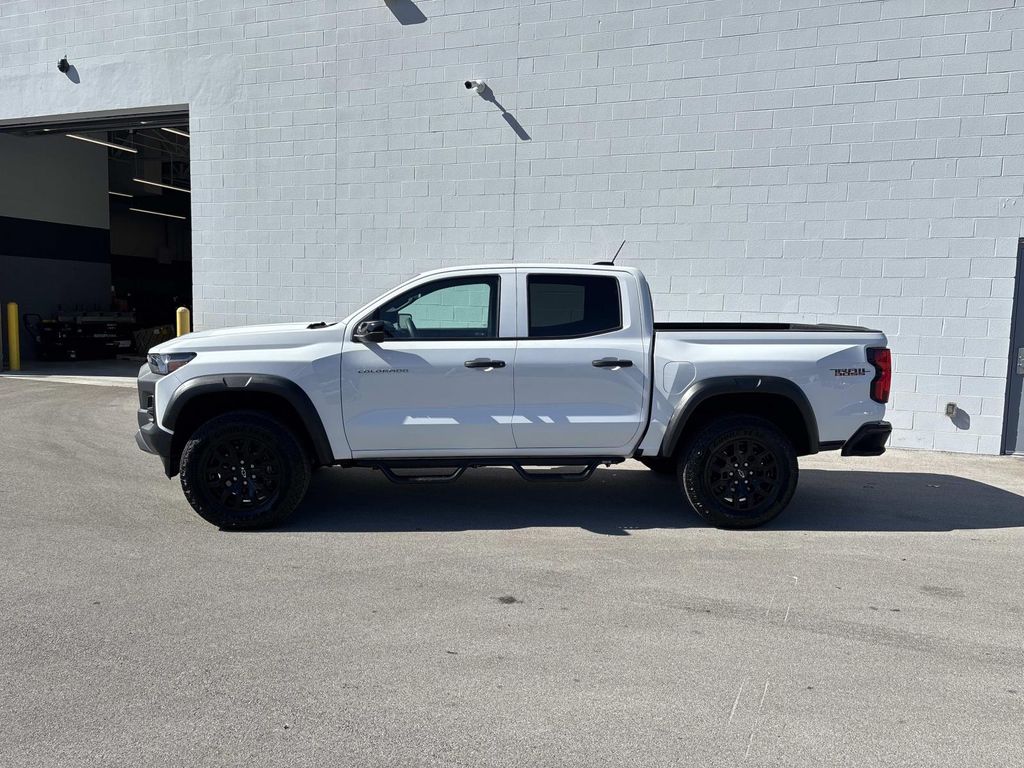 2023 Chevrolet Colorado Trail Boss photo 4