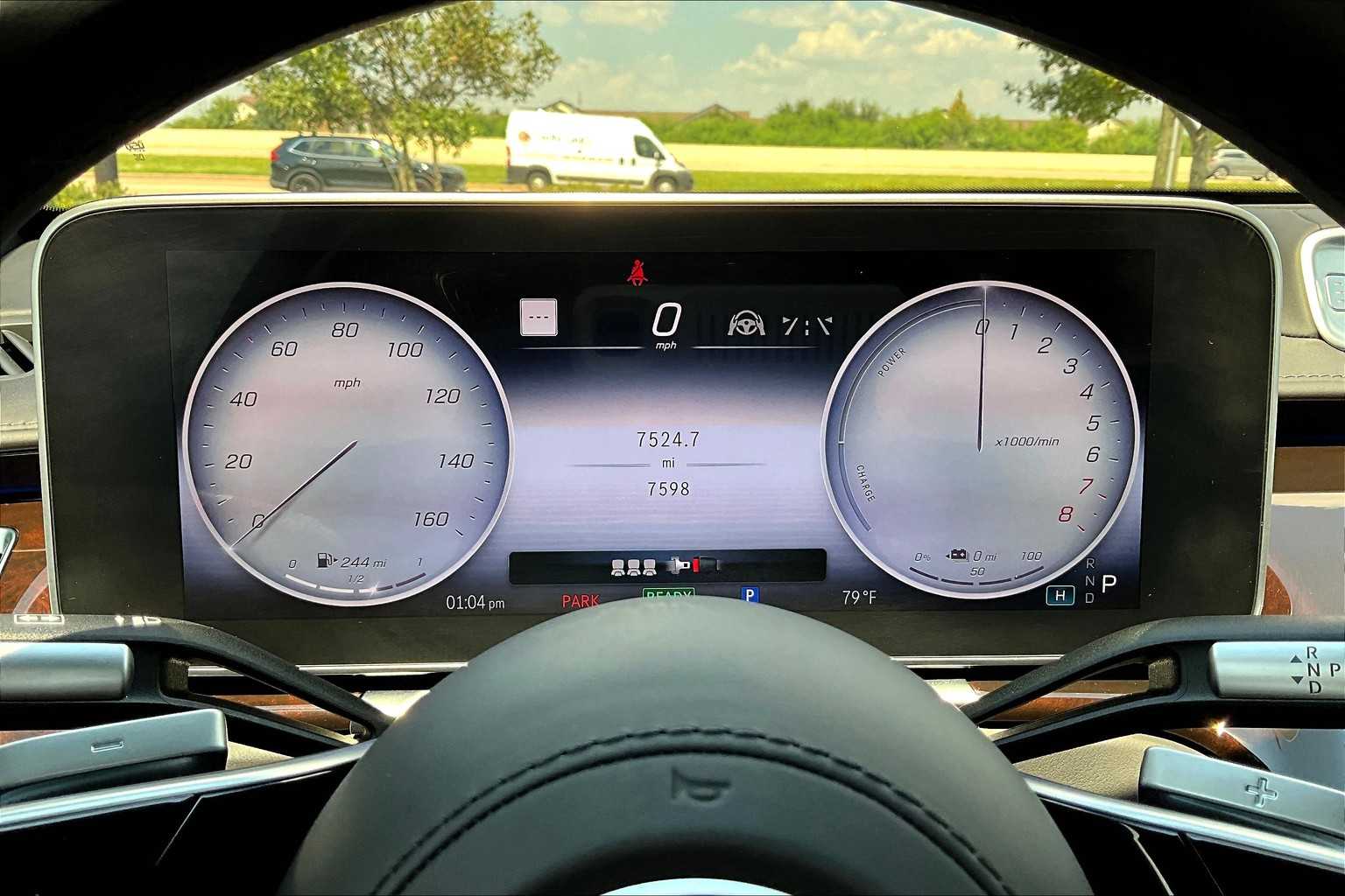 2024 Mercedes Benz S 580e photo 24