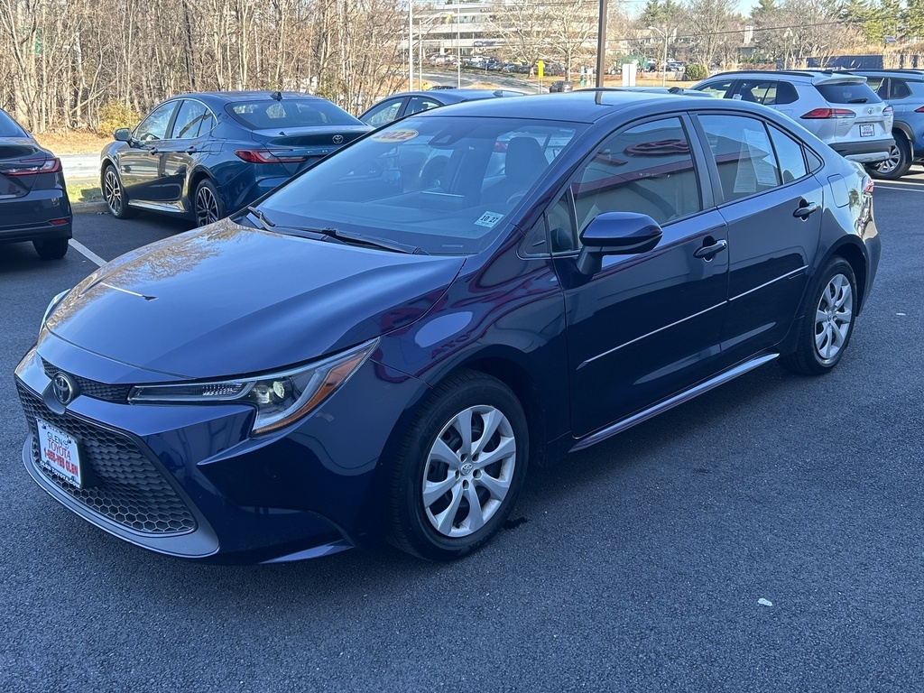 Used 2022 Toyota Corolla LE with VIN 5YFEPMAE2NP367224 for sale in Kansas City