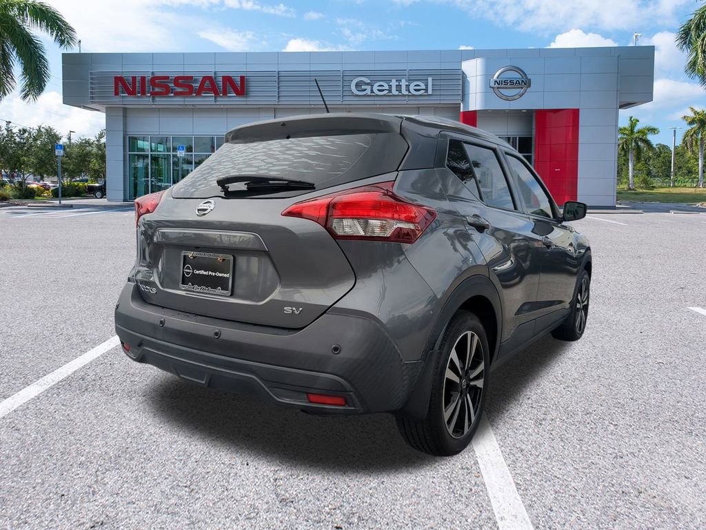2020 Nissan Kicks SV photo 4