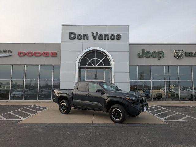 2024 Toyota Tacoma TRD Off Road's photo