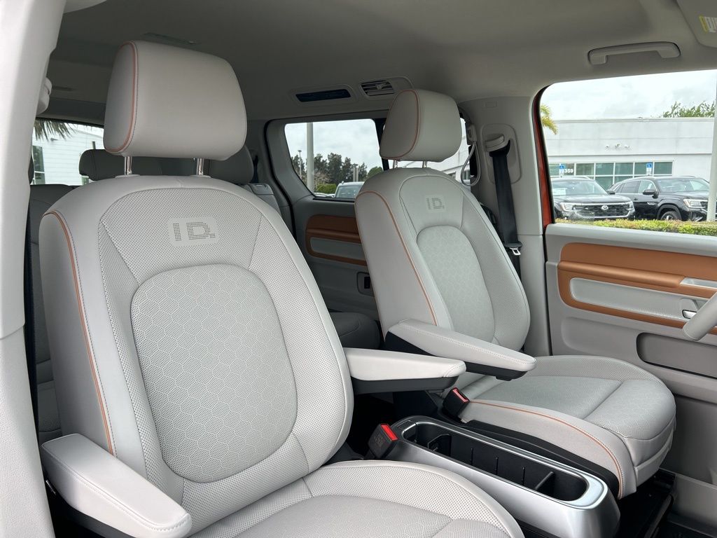 2025 Volkswagen ID. Buzz Pro Plus photo 37