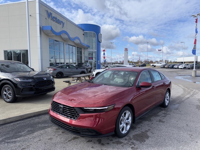 2025 Honda Accord LX's photo