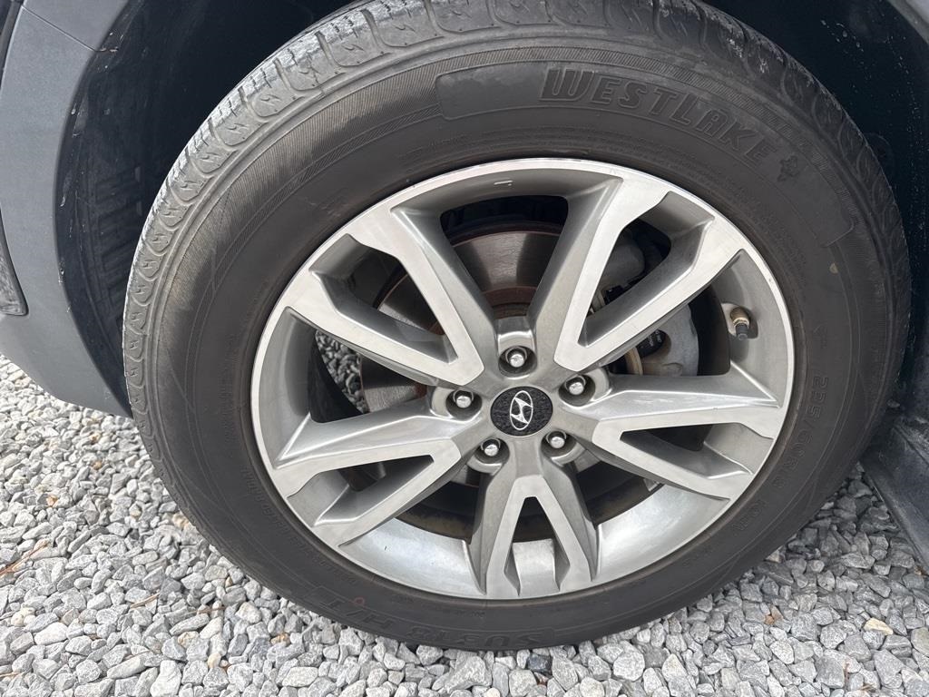 2016 Hyundai Santa Fe Sport 2.0T photo 3