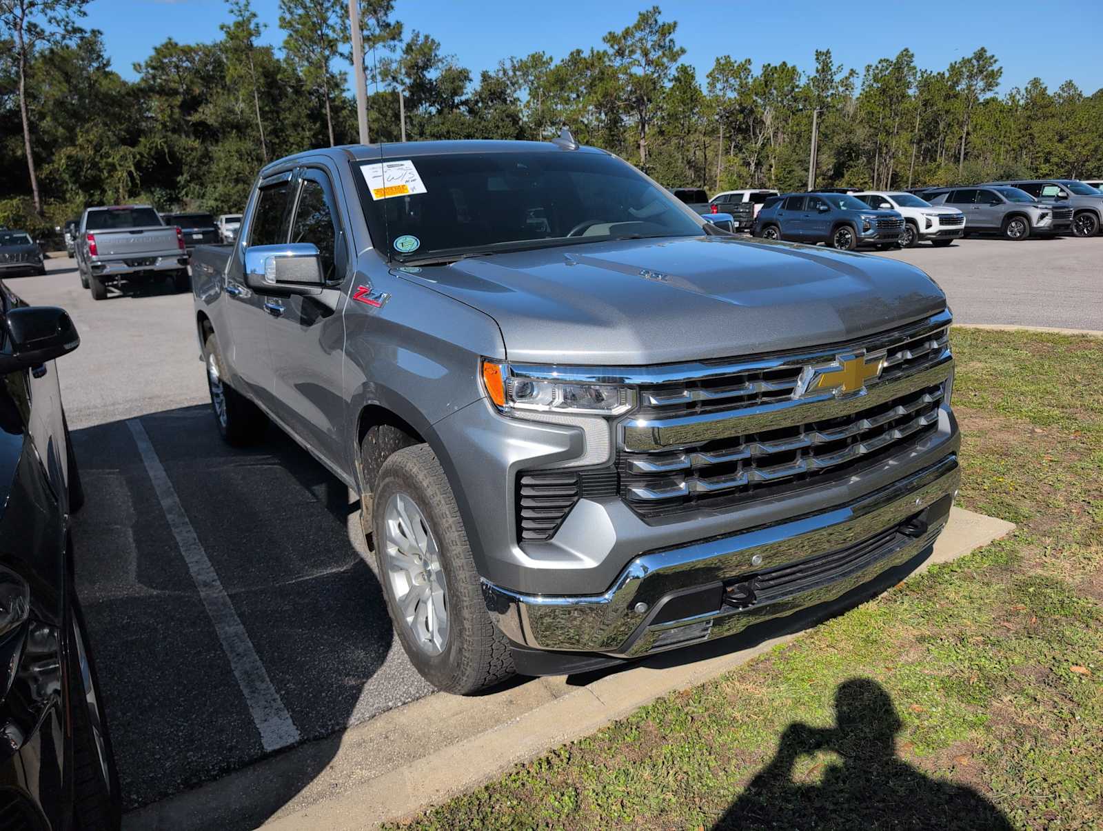 2023 Chevrolet Silverado 1500 LTZ's photo