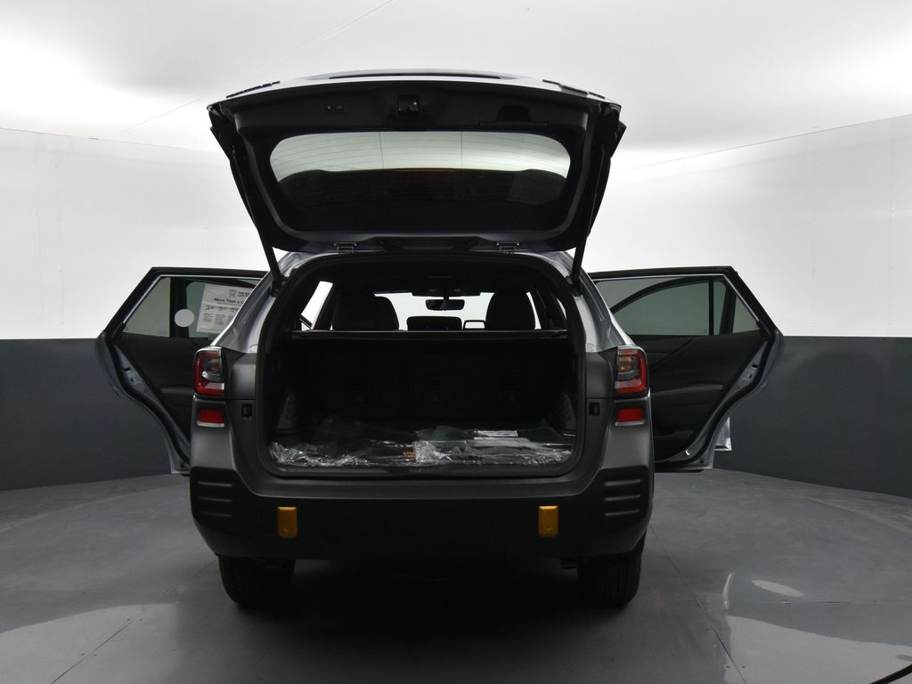 2025 Subaru Outback Wilderness photo 32