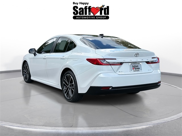 2025 Toyota Camry XLE photo 6