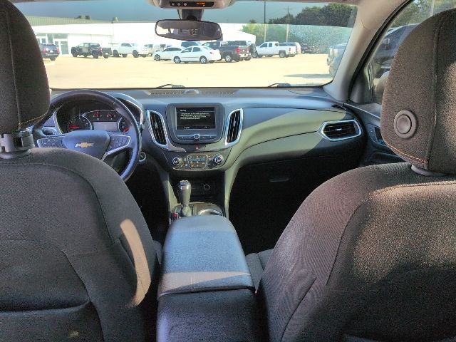 2019 Chevrolet Equinox LT photo 8