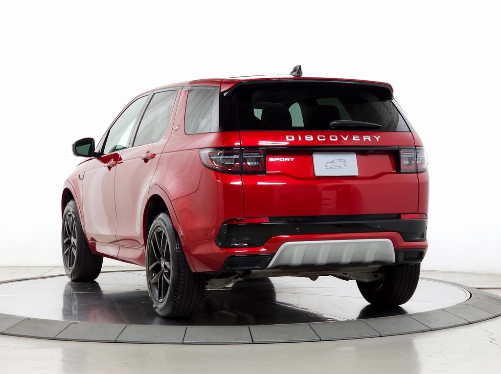 2025 Land Rover Discovery Sport S photo 3