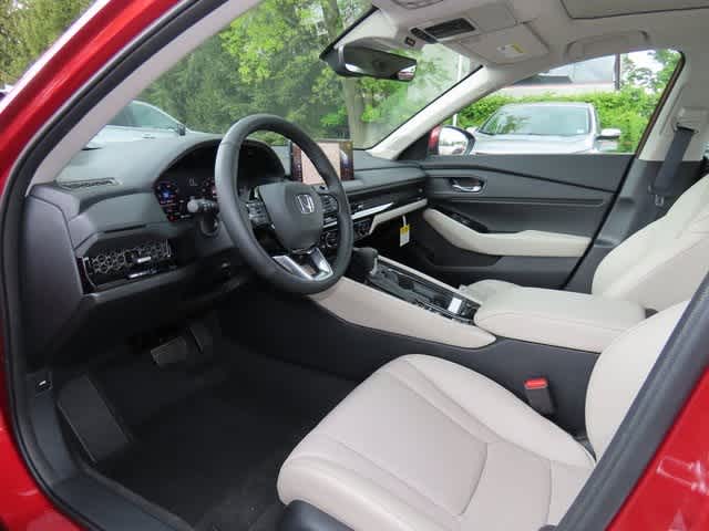 2025 Honda Accord Hybrid Touring photo 2