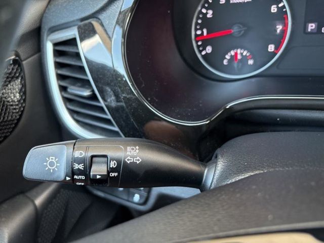 2022 Kia Seltos EX photo 18