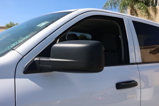 2022 Ram 1500 Classic SLT photo 11