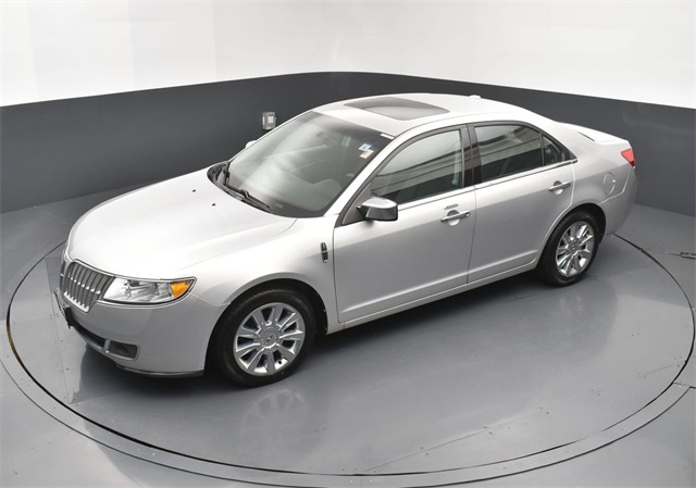 2012 Lincoln MKZ Base photo 17