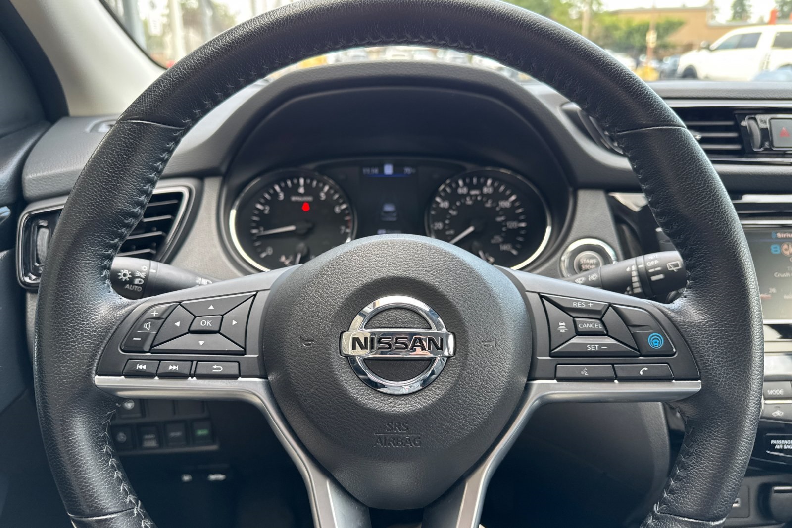2022 Nissan Rogue Sport SL photo 22