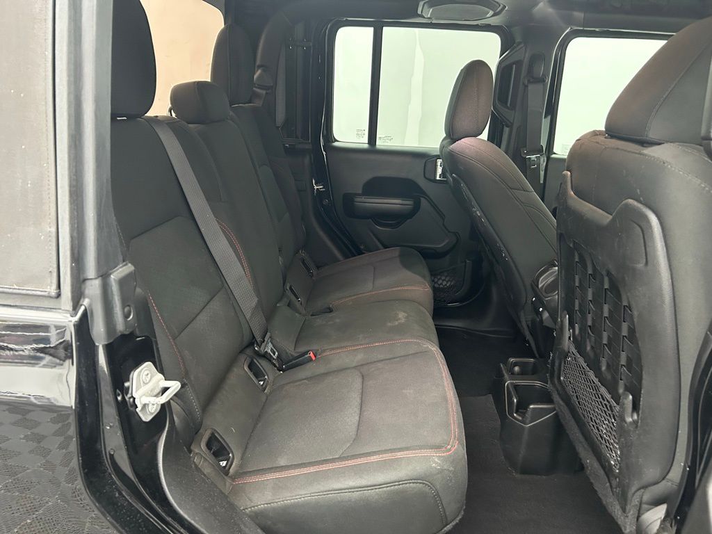 2021 Jeep Gladiator Rubicon photo 26