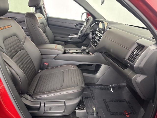2025 Nissan Pathfinder Rock Creek photo 22