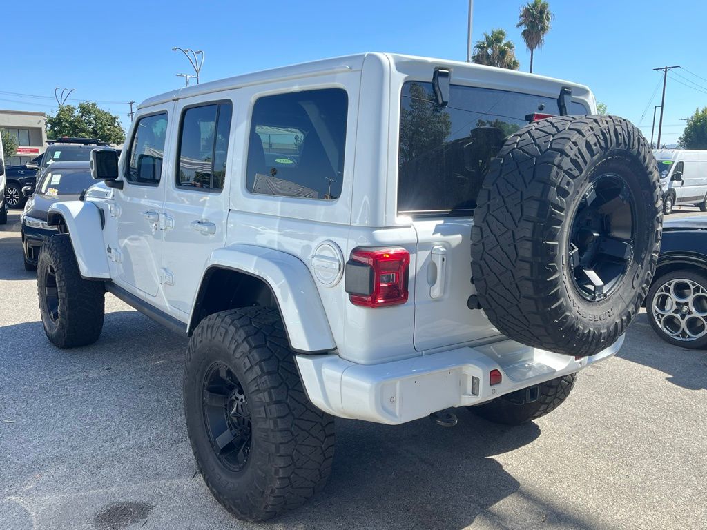 2020 Jeep Wrangler Unlimited Sahara High Altitude photo 4