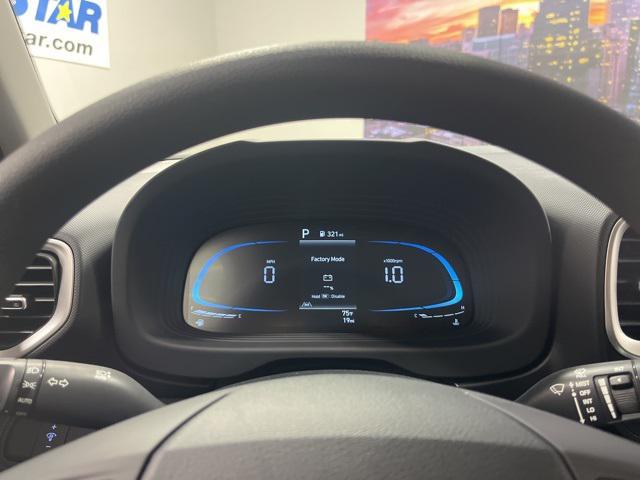 2026 Hyundai Venue SE photo 12